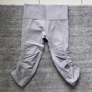 Lululemon in the flow Capri